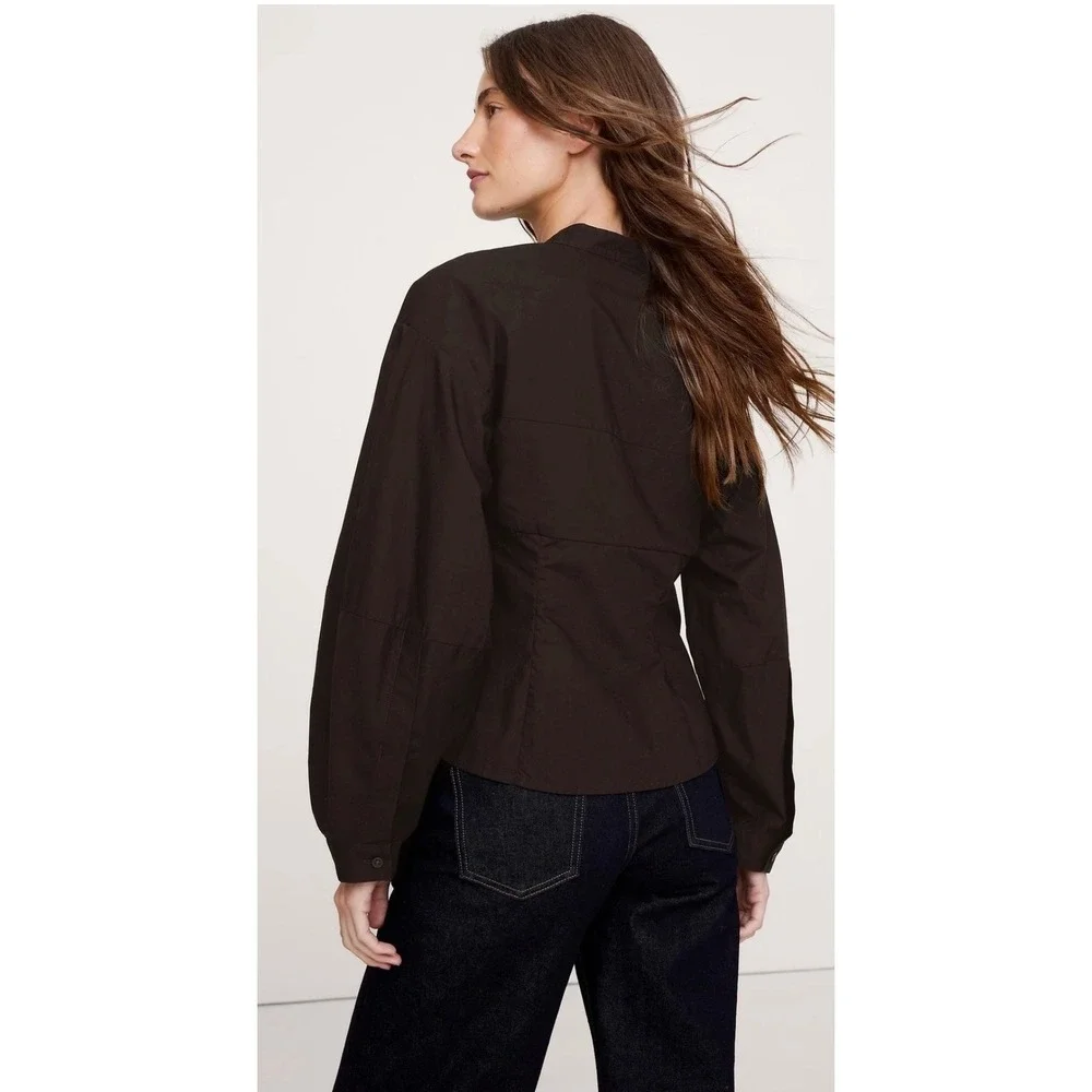 Banana Republic crisp cotton